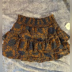 Altar’s State Skirt! SIZE: Small